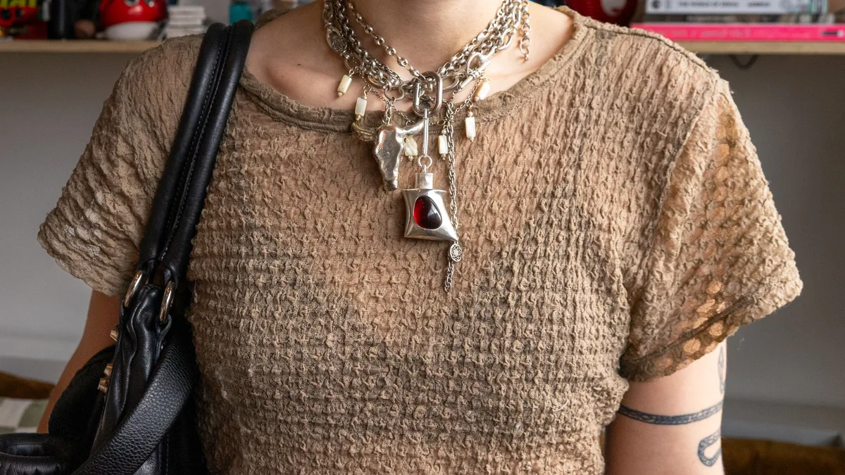 Should you buy a wearable USB flash drive?